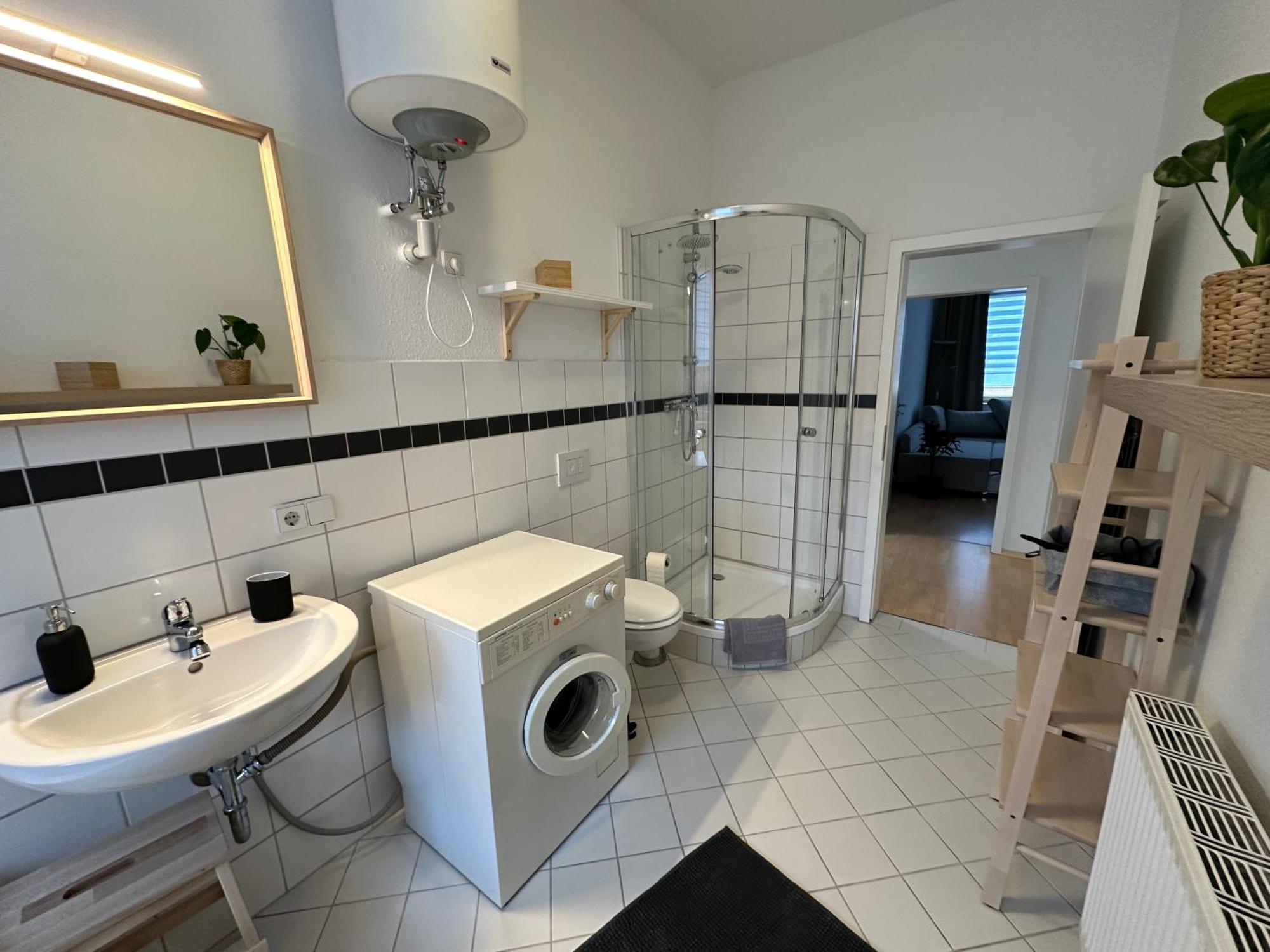 ארפורט Ferienwohnung Fuer 8 Mit Balkon מראה חיצוני תמונה